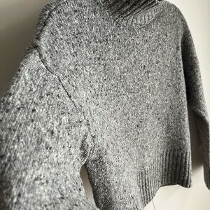 Frame Grey Women's Mock Neck Wool Sweater XS Bell Sleeve 27 28 6
